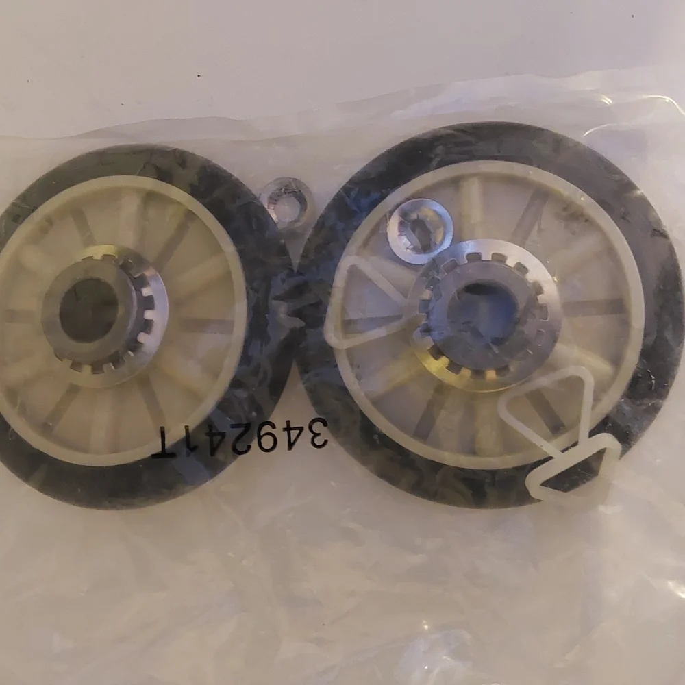 VR Cable Management System with Black and White Components